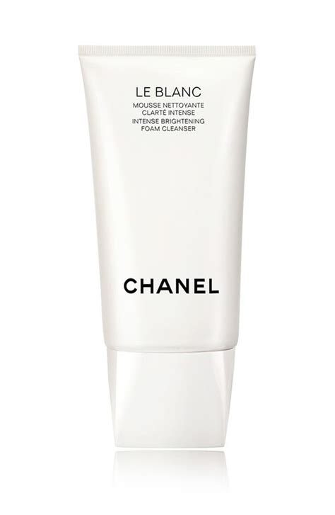 le blanc intense brightening foam cleanser.